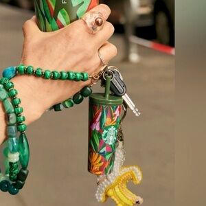 Starbucks x FARM RIO Cold Cup Keychain -Green